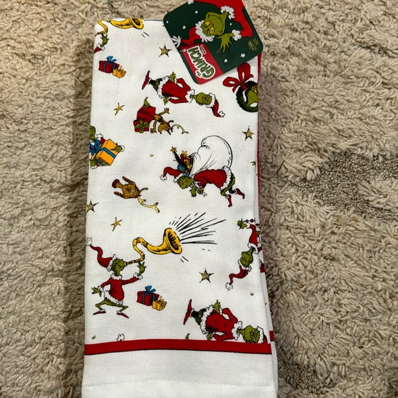 Grinch hand towels - Picture 1 of 7